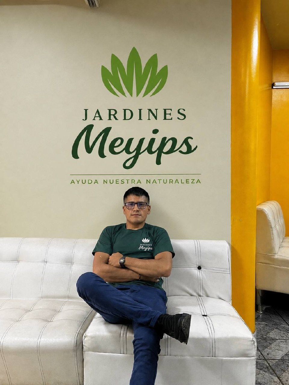 Yhon Salas Callañaupa — El Chico Salva Plantas